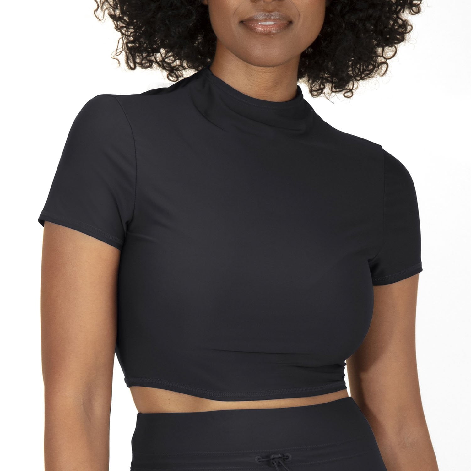 Outdoor Voices Cropped Short Sleeve Rashguard - Black - XXL