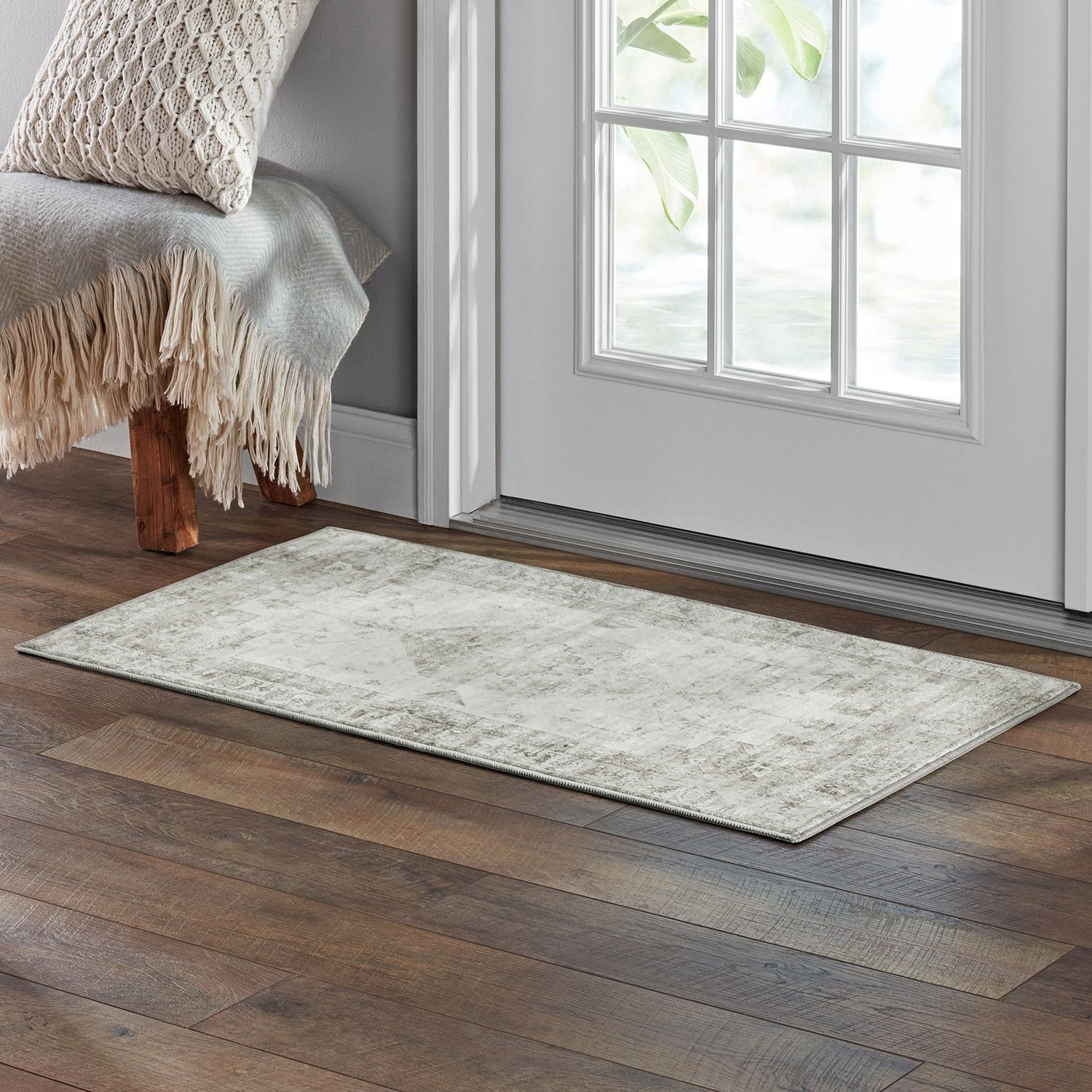 Member's Mark Everwash Washable Accent Rug, 2'x 3'7" - Castle Gray