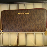 👜 New Michael Kors Brown Burgundy Zip Wristlet Wallet NWOT