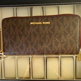 👜 New Michael Kors Brown Burgundy Zip Wristlet Wallet NWOT