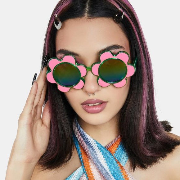 🌼 Rainbow Lens Flower Sunglasses Y2K Festival Daisy Shades