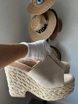 🤎 Beige Suede Raffia Platform Mule Heels US 8–8.5