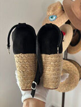 NWT Black Suede Espadrille Wedge Sandals - Size 7.5 🖤👡