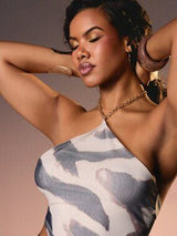 ✨ Multicolor Abstract Halter Crop Top Size S Chain Detail Tie Back