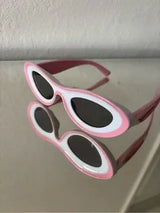🎀 Pink White Oval Sunglasses Retro Fashion Glasses 🕶️