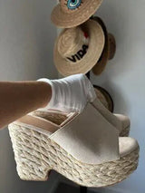 🤎 Beige Suede Raffia Platform Mule Heels US 8–8.5