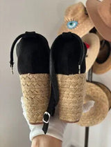NWT Black Suede Espadrille Wedge Sandals - Size 7.5 🖤👡